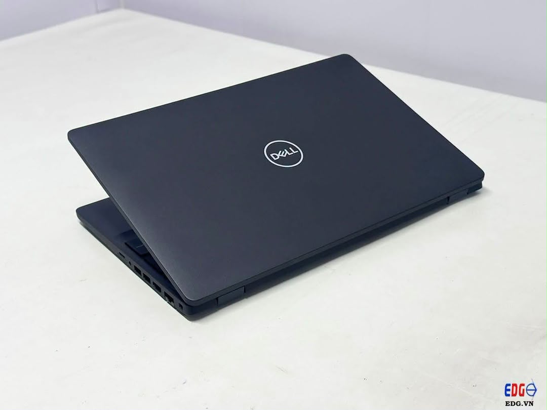 Dell Latitude 5500 8ème génération miniature 3