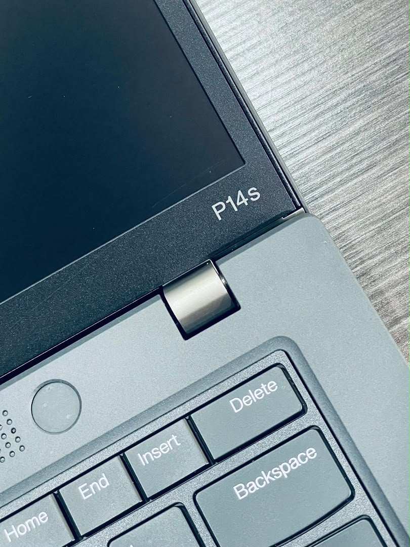Lenovo Thinkpad P14s Core i7 12ème génération miniature 2