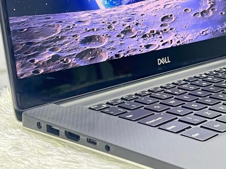 Dell XPX 7590 Gamer/Work Station Core i7 9ème génération miniature 2