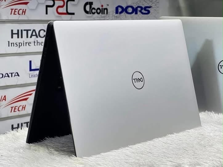 Dell XPX 7590 Gamer/Work Station Core i7 9ème génération miniature 3