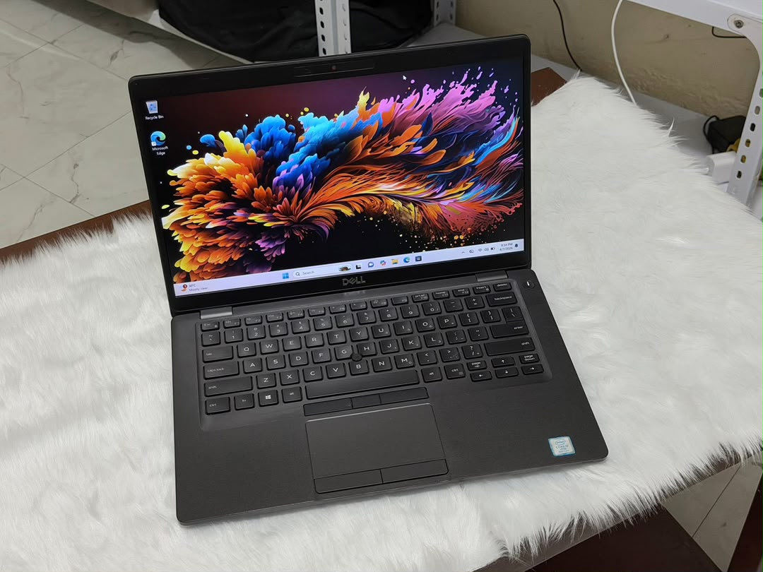 Dell Latitude 5300 Core i5 8ème génération miniature 2
