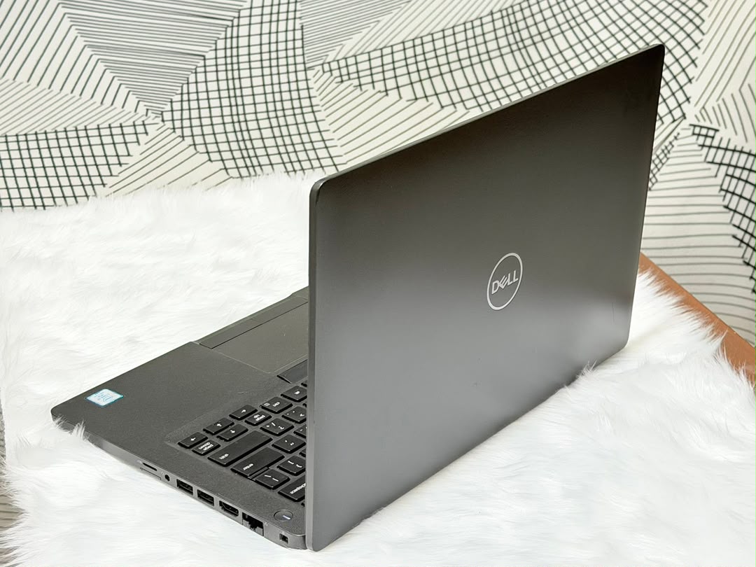 Dell Latitude 5300 Core i5 8ème génération miniature 4