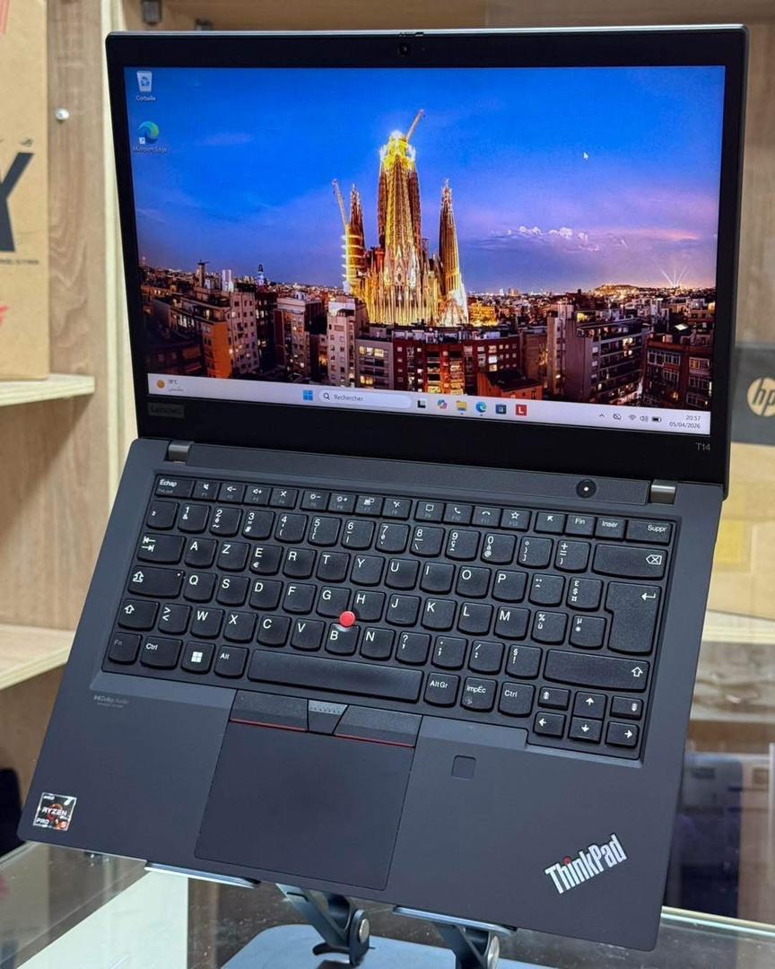 Lenovo Thinkpad T14 Ryzen 7 Pro 10ème génération miniature 2