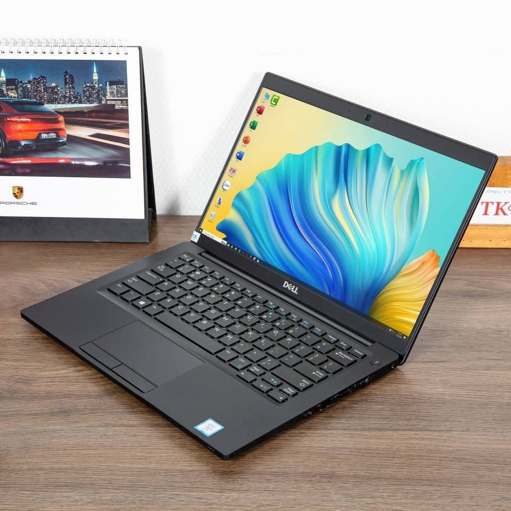 Dell Latitude 7390 Core i7 8ème génération miniature 3