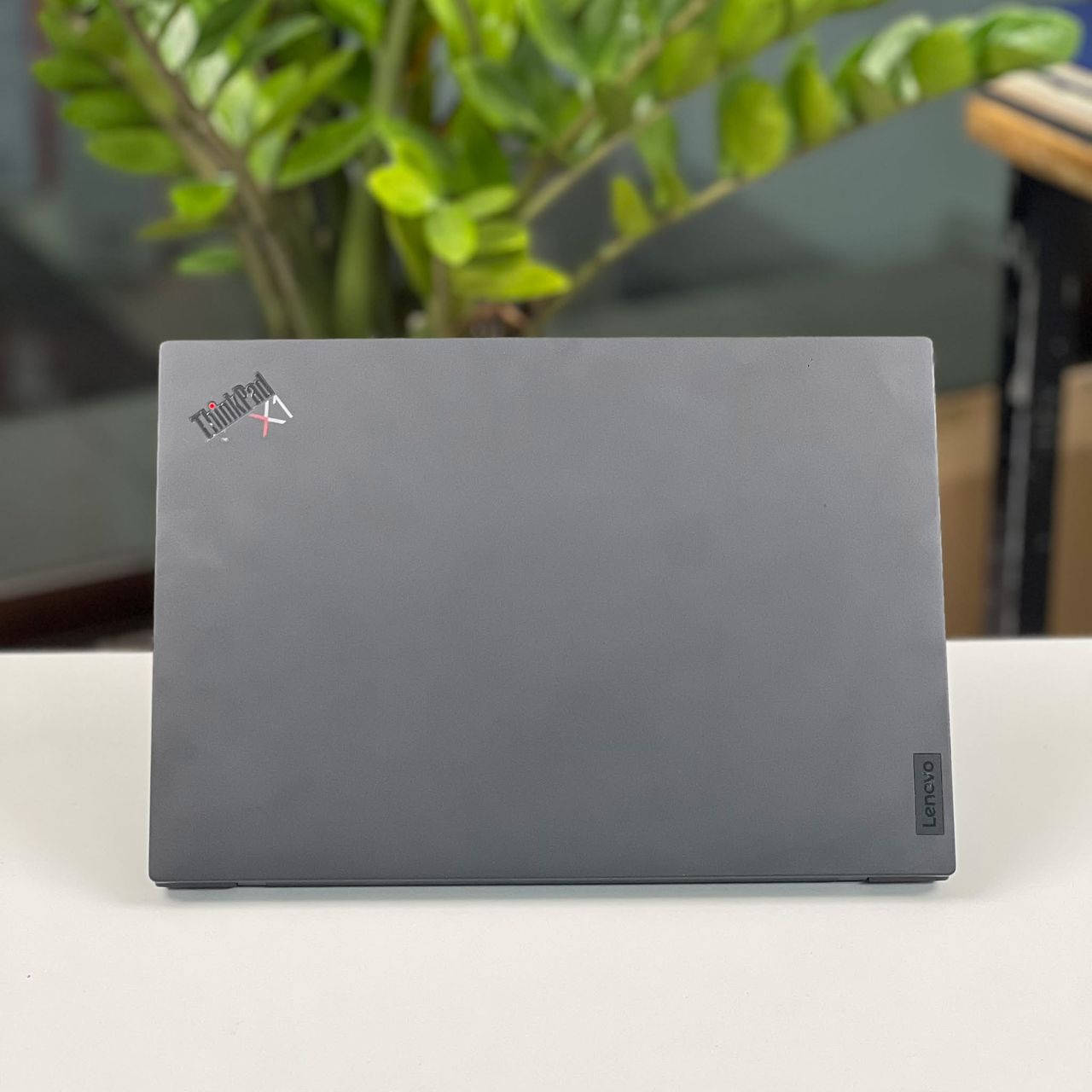 Lenovo Thinkpad X1 Carbon Gen 11 Core i7 13ème génération miniature 3
