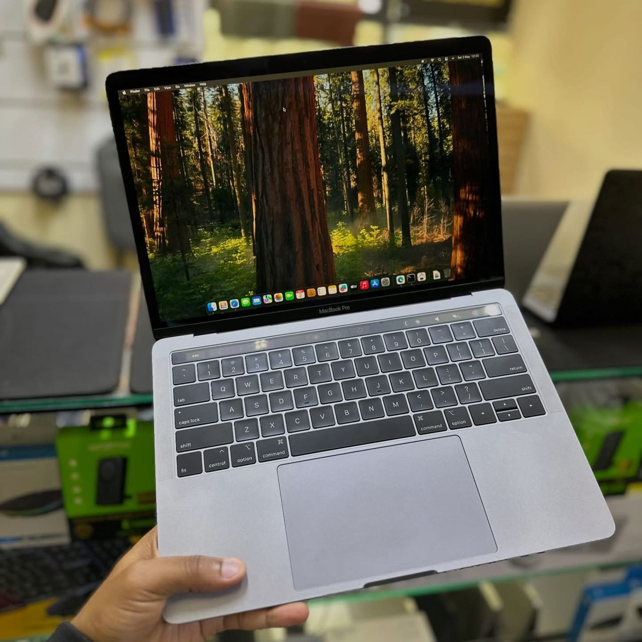MacBook Pro Touch Bar 2017