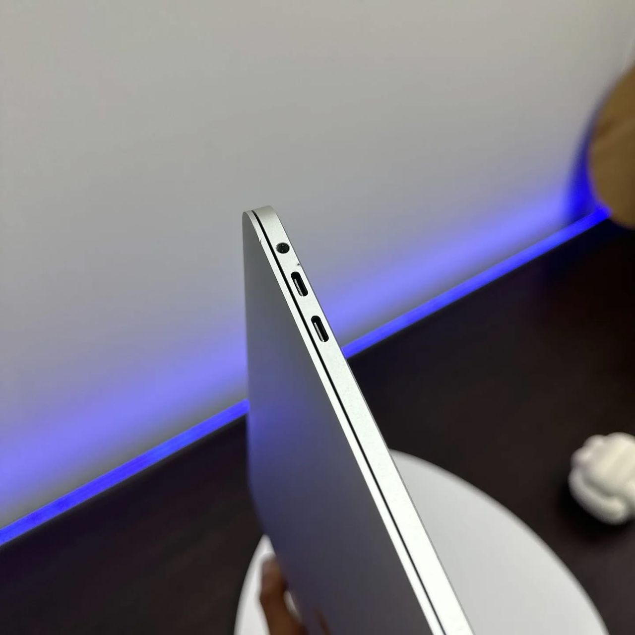 MacBook Pro 16 pouces Touch Bar 2019 miniature 3