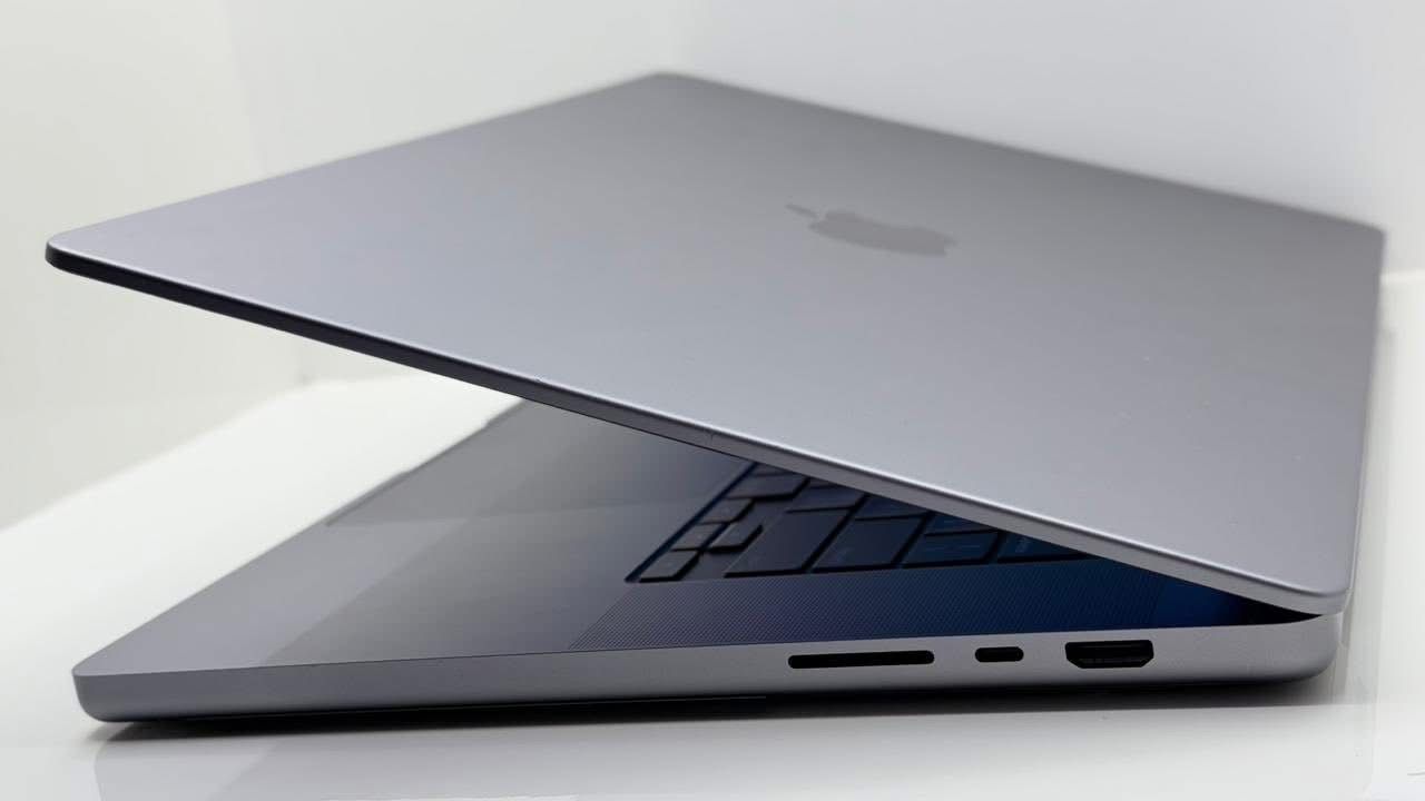 MacBook Pro M2 2023 16 Pouces miniature 3