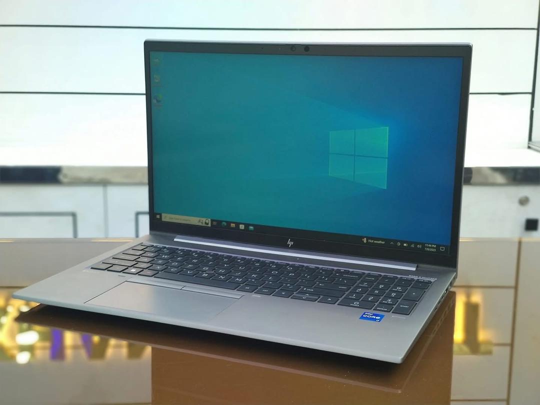 Hp ZBook 15 Firefly G7 Workstation i7 10ème génération miniature 5