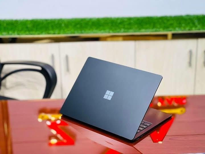 Microsoft Surface Laptop 3 i5 10ème Génération miniature 2