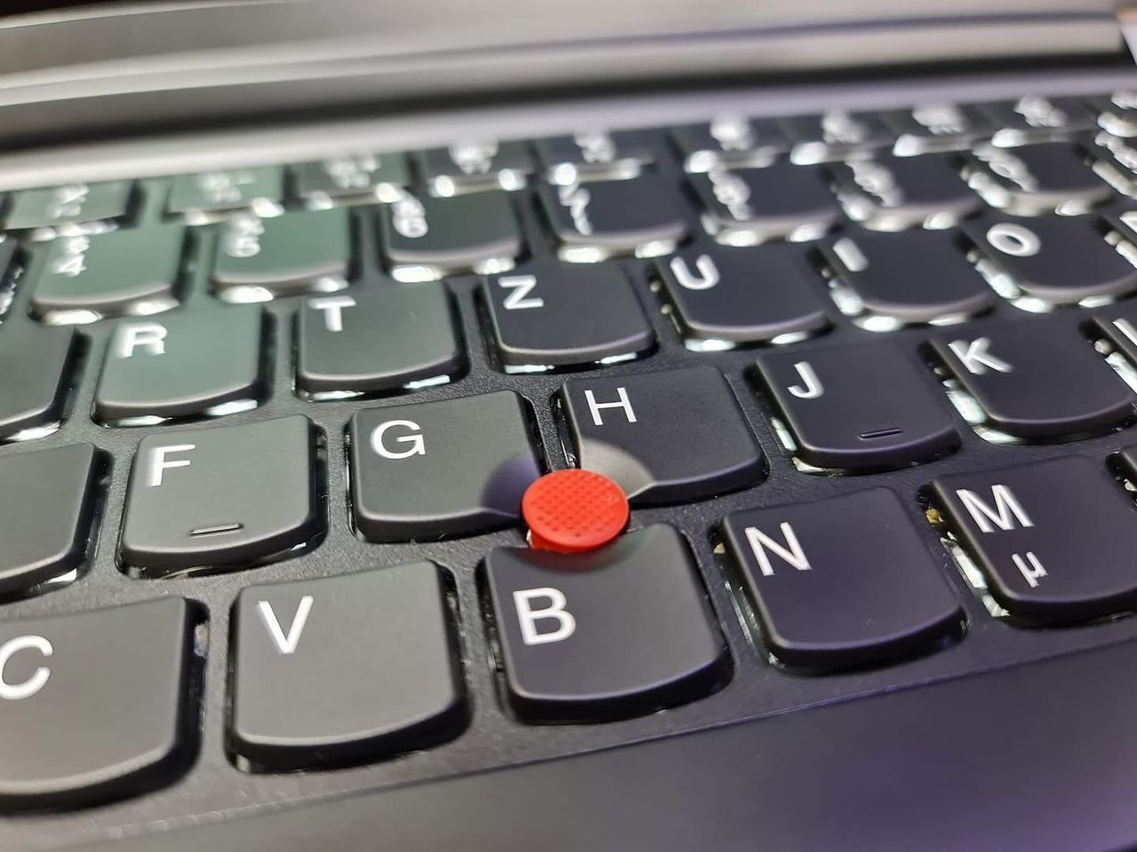 Lenovo Thinkpad Yoga X380 Core i5 8ème génération miniature 6