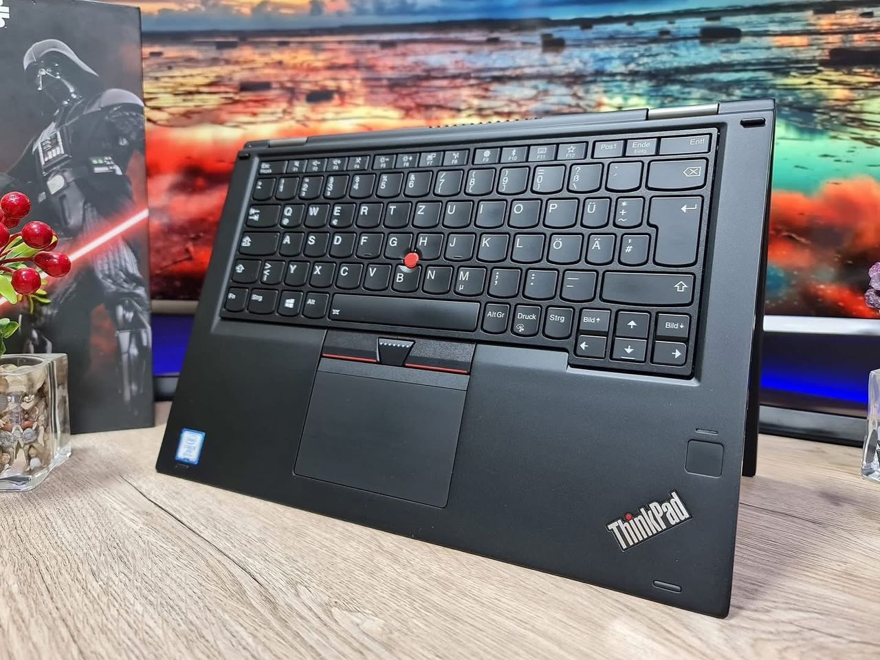 Lenovo Thinkpad Yoga X380 Core i5 8ème génération miniature 4