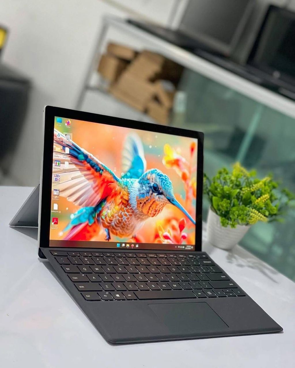 Microsoft Surface Pro 5 i5 7ème génération miniature 4