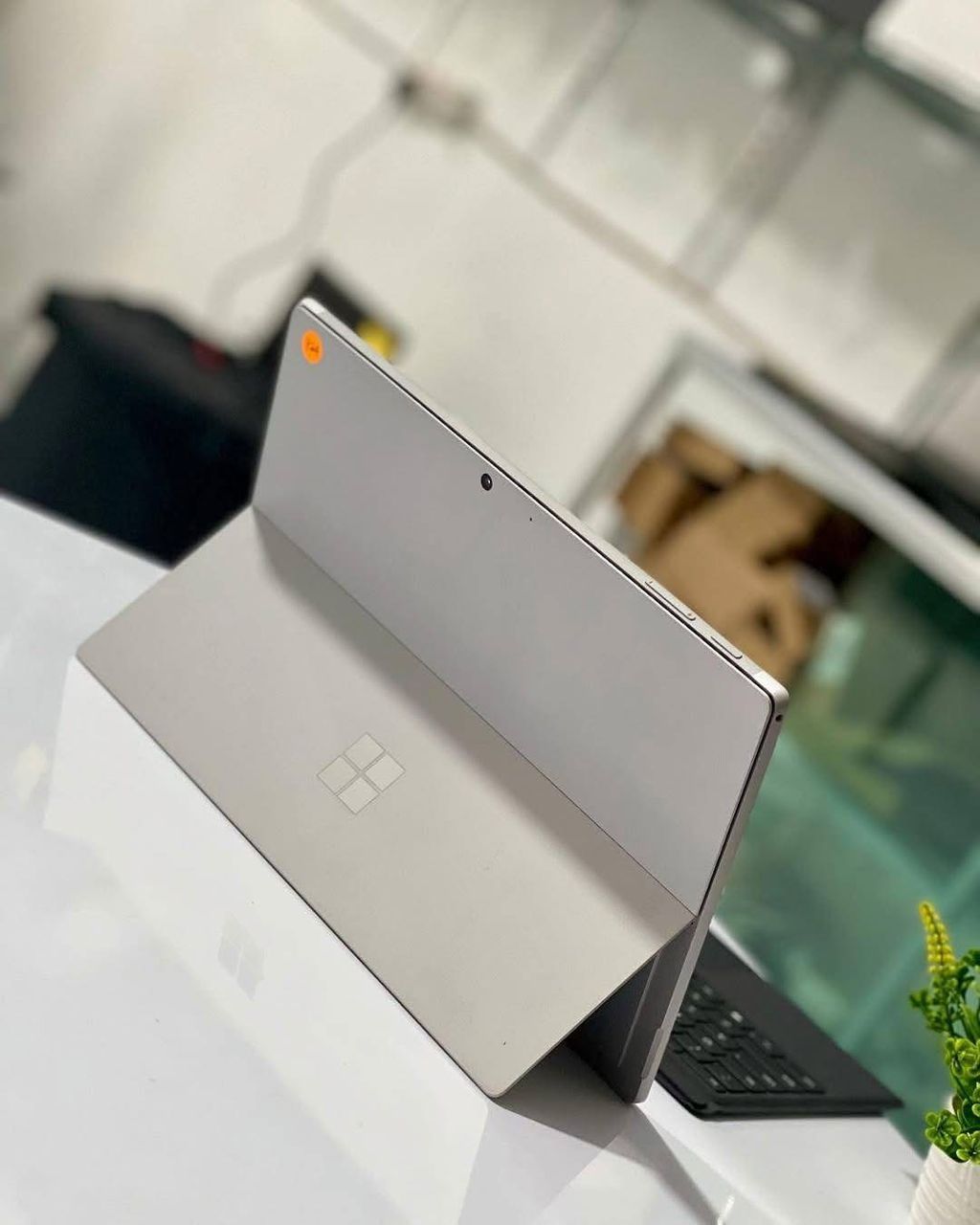 Microsoft Surface Pro 5 i5 7ème génération miniature 3